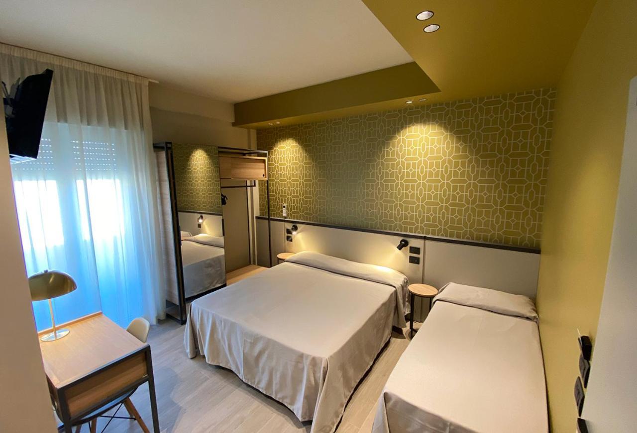 Hotel President Беллария-Иджеа-Марина Экстерьер фото